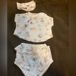 Jessica Simpson baby girl 3 piece set